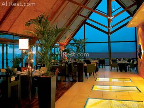 Beach Rotana Hotel & Towers 25